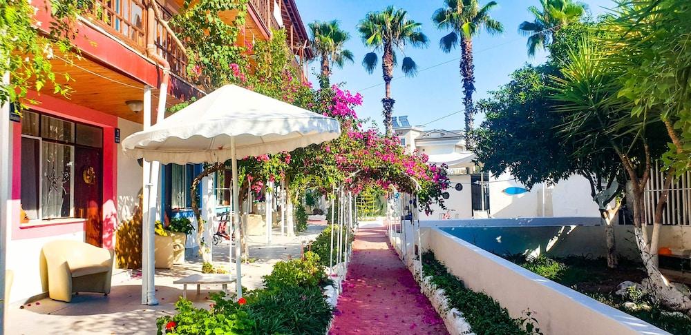 Erendiz Garden Hotel كمر المظهر الخارجي الصورة